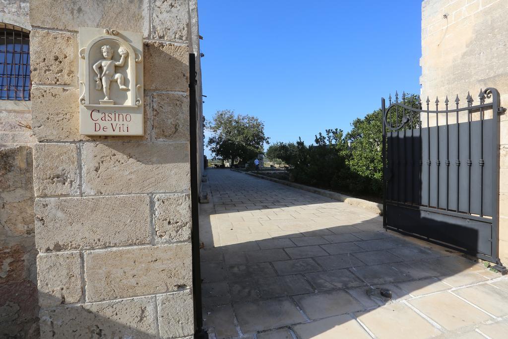 Casino De Viti - Dimora Storica Con Piscina Villa Vaste ภายนอก รูปภาพ