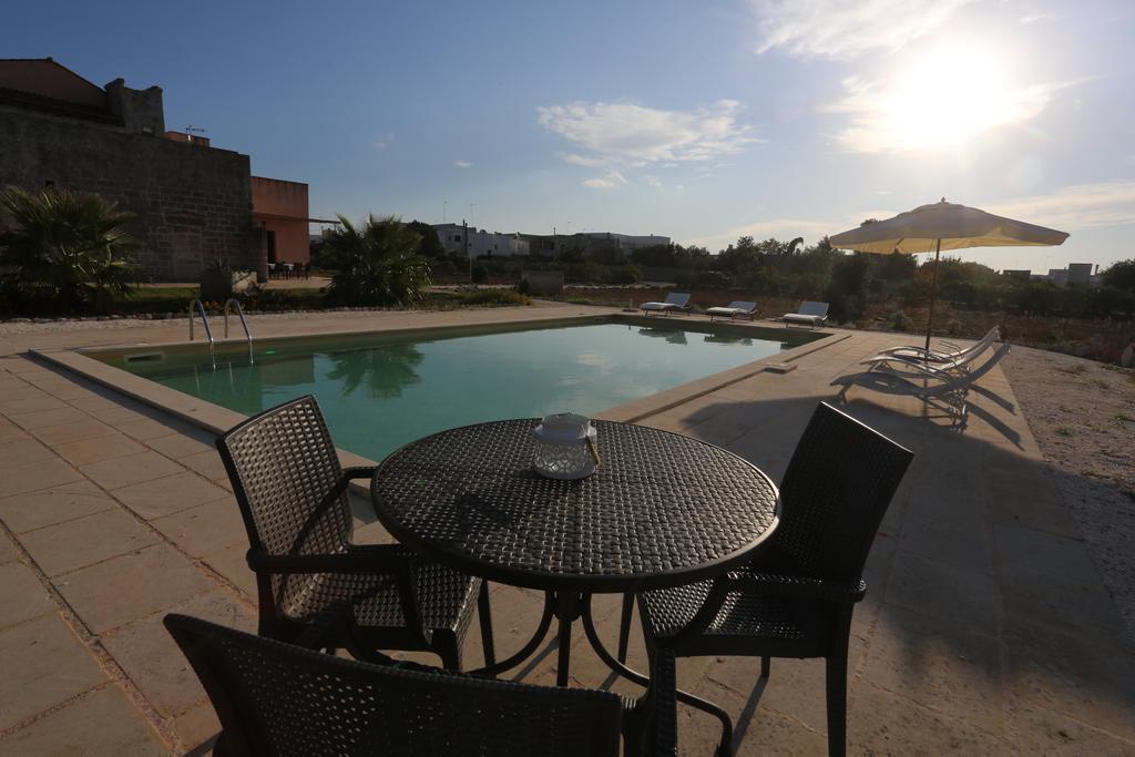 Casino De Viti - Dimora Storica Con Piscina Villa Vaste ภายนอก รูปภาพ